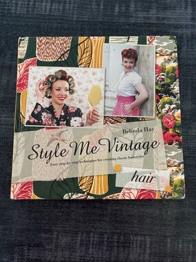 Style Me Vintage Hair Book - Floral Cover
